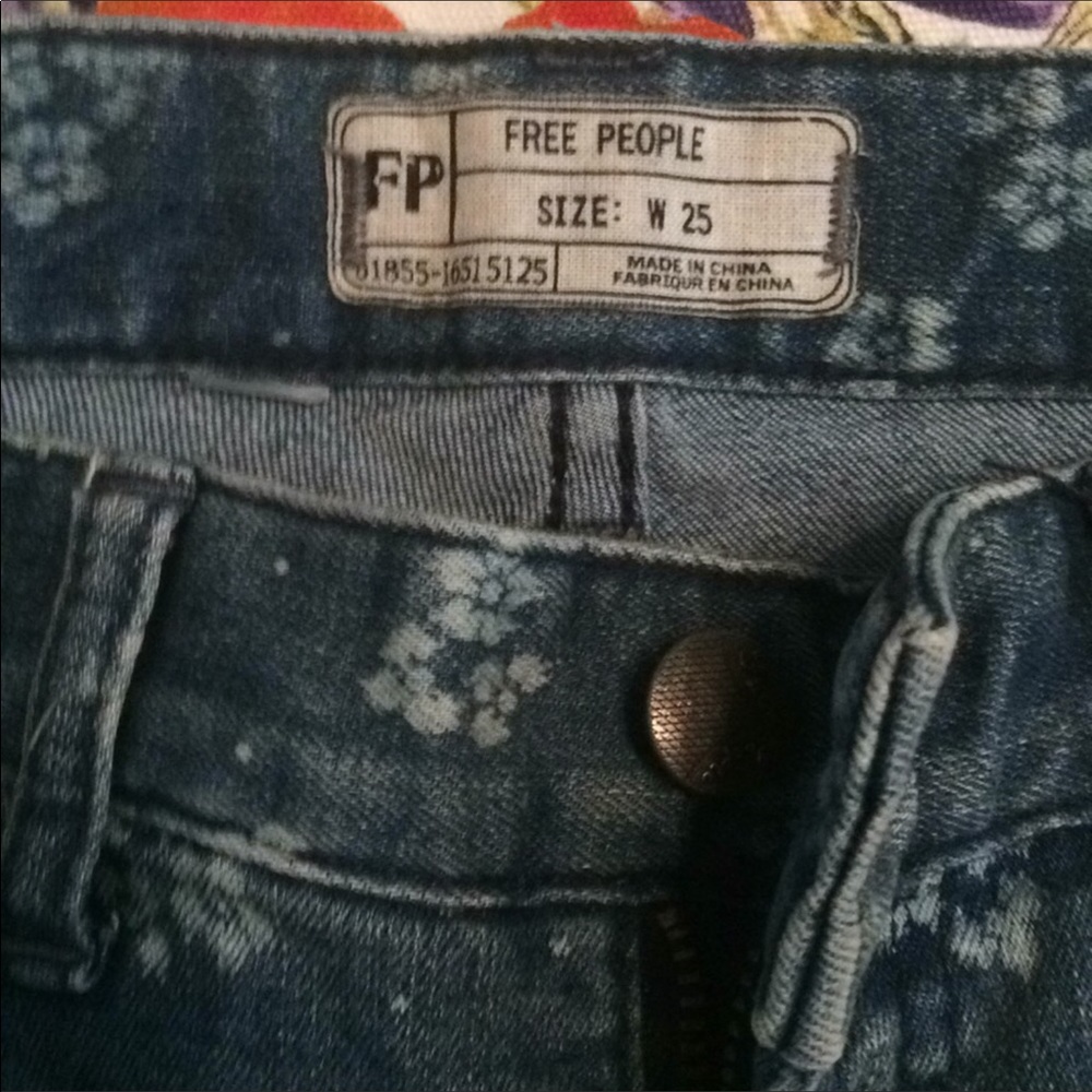 Free people floral jeans 25 - Picture 2 of 8